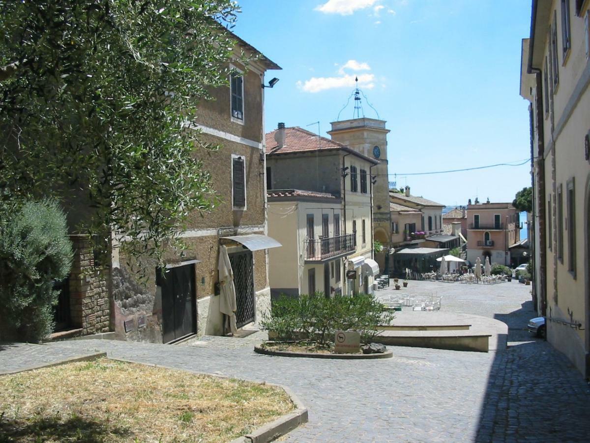 La rosa sul lago Villa Trevignano Romano Exterior foto